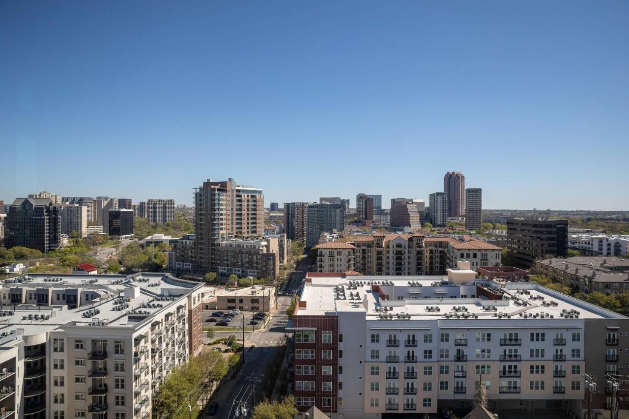 Marriott Dallas Uptown Luaran gambar