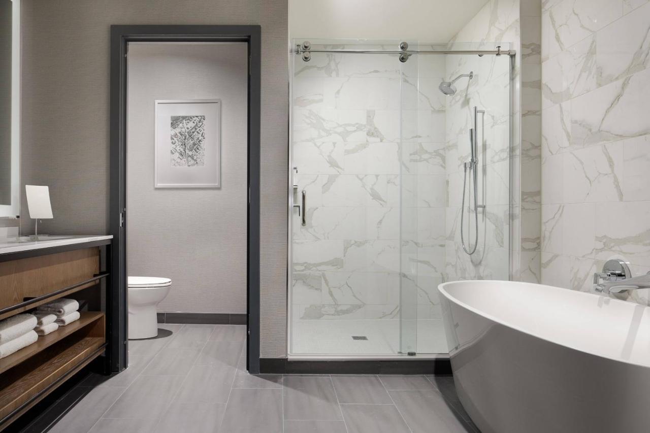 Marriott Dallas Uptown Luaran gambar