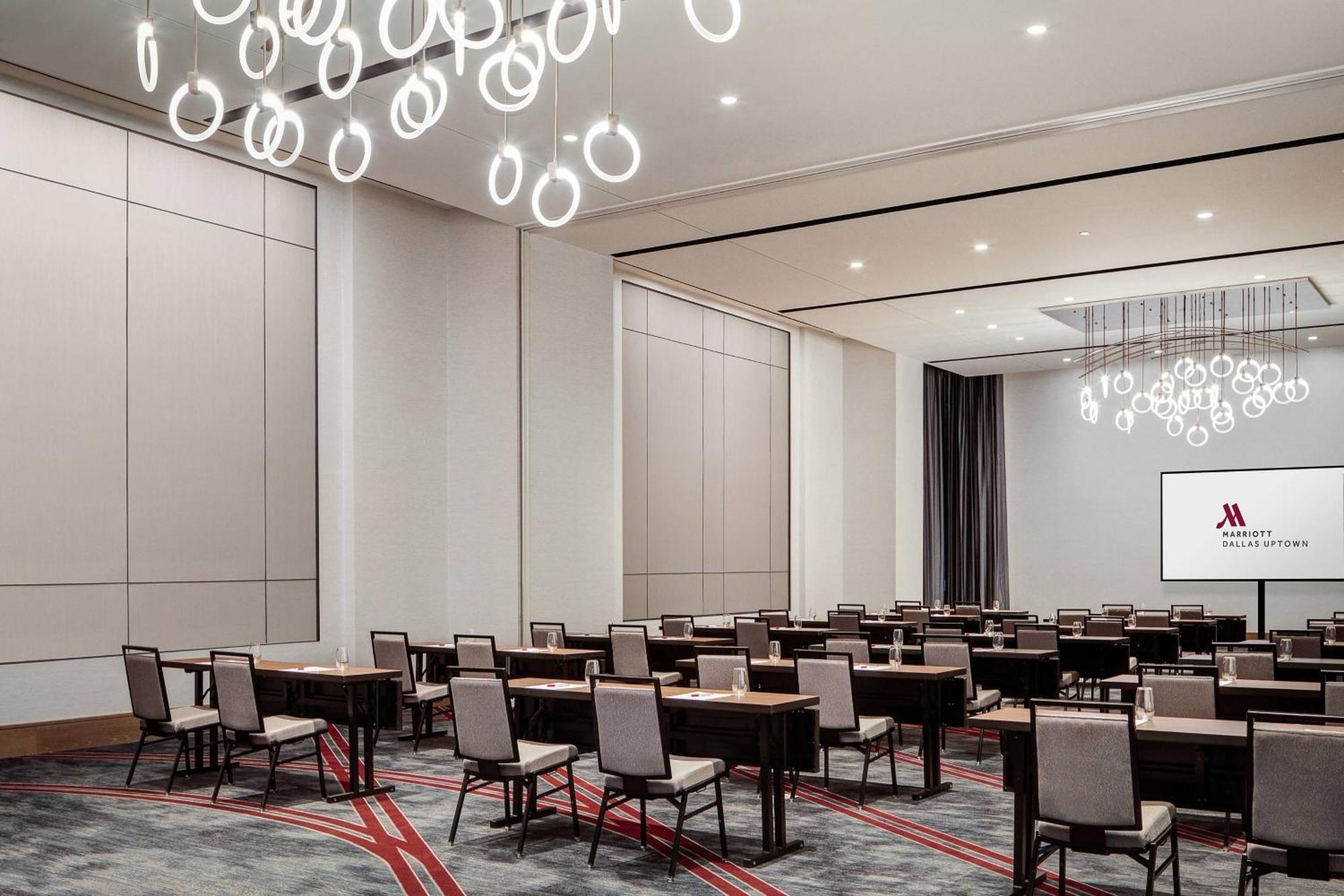 Marriott Dallas Uptown Luaran gambar